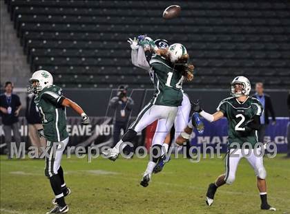 Thumbnail 3 in Bellarmine vs. Oceanside (CIF State D1 Final) photogallery.