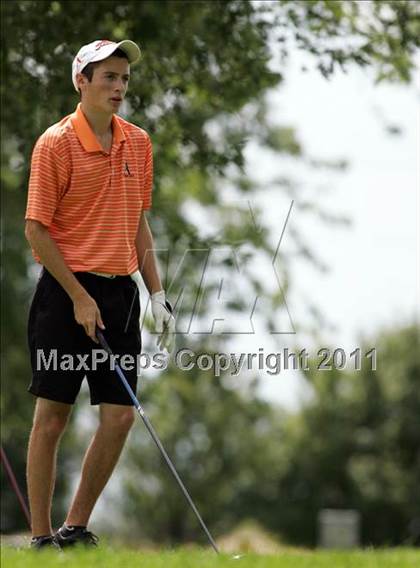 Thumbnail 2 in Valley JV/Varsity Invitational @ Jester Park Golf Course photogallery.