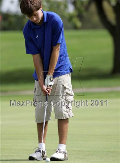 Thumbnail 2 in Valley JV/Varsity Invitational @ Jester Park Golf Course photogallery.