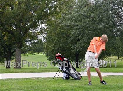 Thumbnail 1 in Valley JV/Varsity Invitational @ Jester Park Golf Course photogallery.