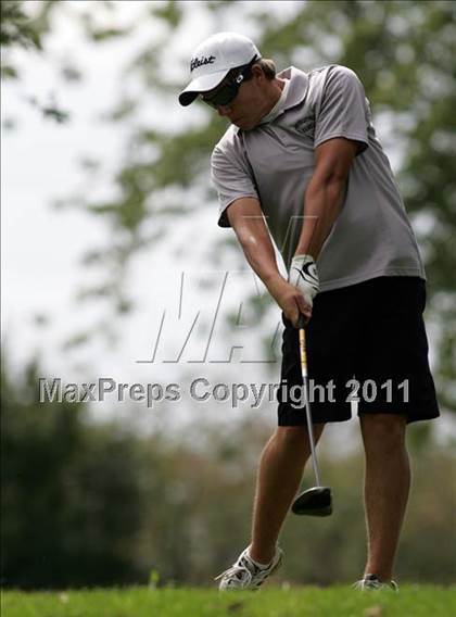 Thumbnail 2 in Valley JV/Varsity Invitational @ Jester Park Golf Course photogallery.
