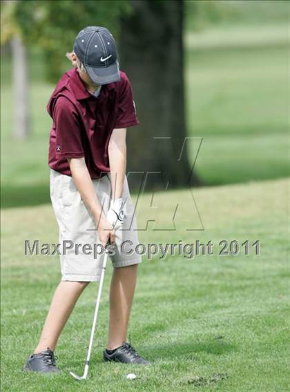 Thumbnail 3 in Valley JV/Varsity Invitational @ Jester Park Golf Course photogallery.