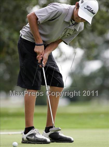 Thumbnail 3 in Valley JV/Varsity Invitational @ Jester Park Golf Course photogallery.