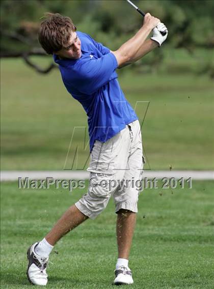 Thumbnail 1 in Valley JV/Varsity Invitational @ Jester Park Golf Course photogallery.