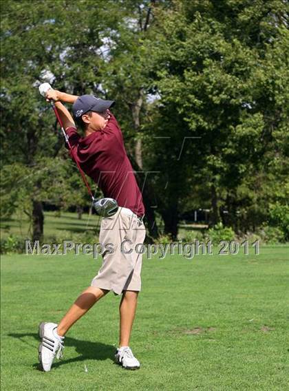 Thumbnail 1 in Valley JV/Varsity Invitational @ Jester Park Golf Course photogallery.