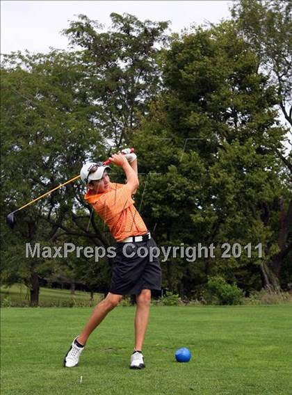Thumbnail 3 in Valley JV/Varsity Invitational @ Jester Park Golf Course photogallery.