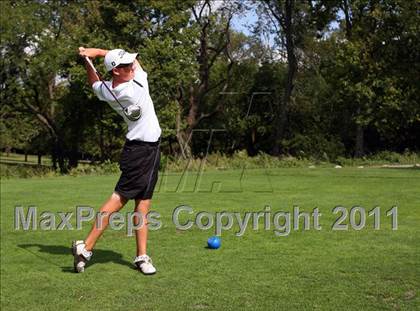 Thumbnail 2 in Valley JV/Varsity Invitational @ Jester Park Golf Course photogallery.