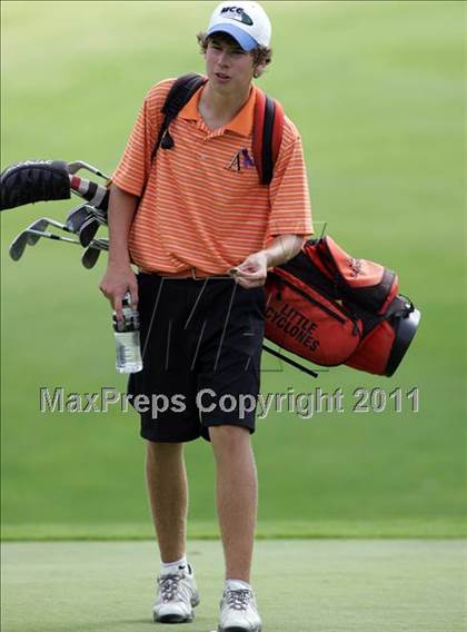 Thumbnail 3 in Valley JV/Varsity Invitational @ Jester Park Golf Course photogallery.