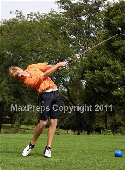 Thumbnail 2 in Valley JV/Varsity Invitational @ Jester Park Golf Course photogallery.