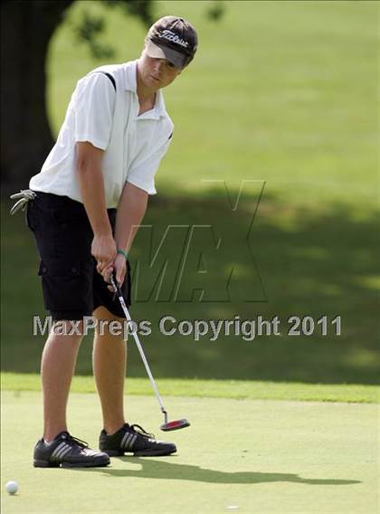 Thumbnail 2 in Valley JV/Varsity Invitational @ Jester Park Golf Course photogallery.