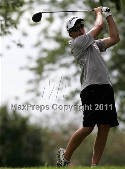 Thumbnail 3 in Valley JV/Varsity Invitational @ Jester Park Golf Course photogallery.