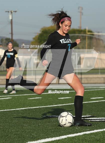 Thumbnail 3 in Villa Park vs. El Dorado photogallery.