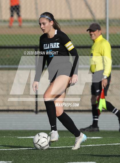 Thumbnail 1 in Villa Park vs. El Dorado photogallery.
