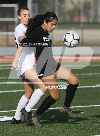 Thumbnail 3 in Villa Park vs. El Dorado photogallery.