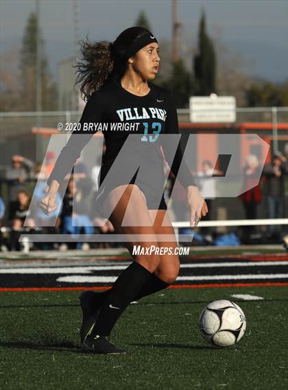 Thumbnail 1 in Villa Park vs. El Dorado photogallery.
