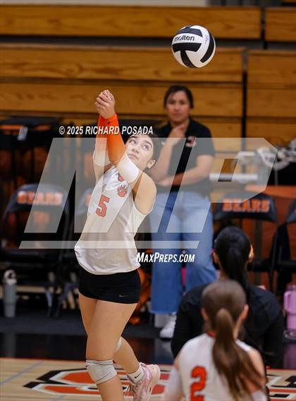 Thumbnail 1 in Sanger West @ Selma photogallery.