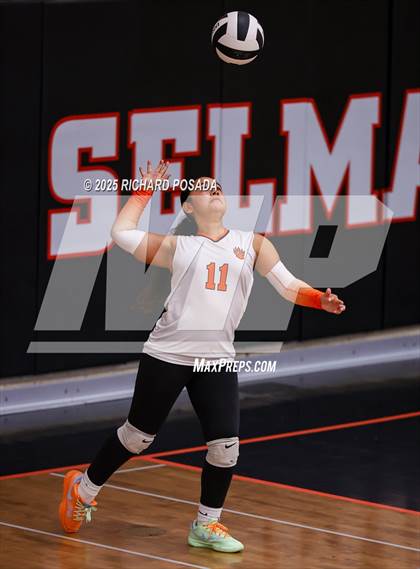 Thumbnail 2 in Sanger West @ Selma photogallery.