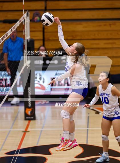 Thumbnail 1 in Sanger West @ Selma photogallery.