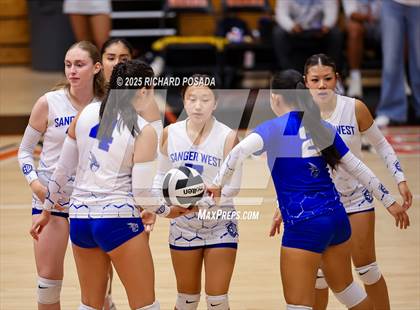 Thumbnail 1 in Sanger West @ Selma photogallery.