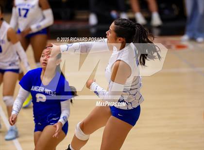 Thumbnail 1 in Sanger West @ Selma photogallery.