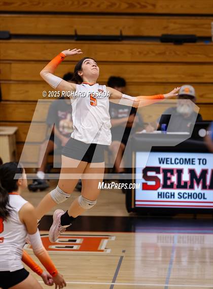 Thumbnail 2 in Sanger West @ Selma photogallery.