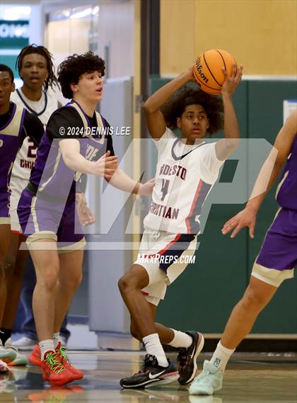 Thumbnail 2 in Notre Dame Prep vs. Modesto Christian (De La Salle MLK Classic) photogallery.