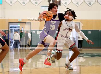 Thumbnail 2 in Notre Dame Prep vs. Modesto Christian (De La Salle MLK Classic) photogallery.