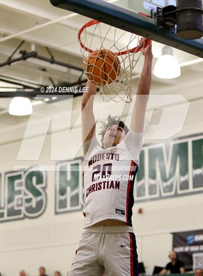 Thumbnail 1 in Notre Dame Prep vs. Modesto Christian (De La Salle MLK Classic) photogallery.