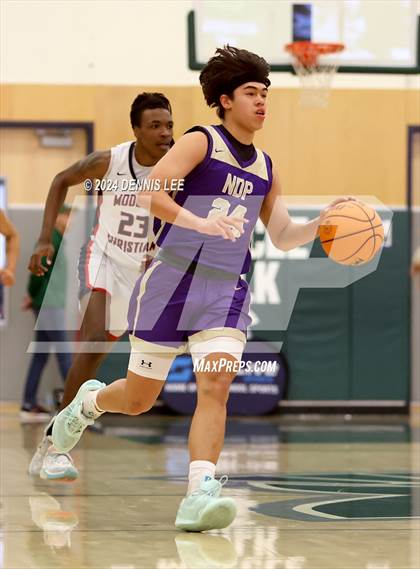 Thumbnail 2 in Notre Dame Prep vs. Modesto Christian (De La Salle MLK Classic) photogallery.