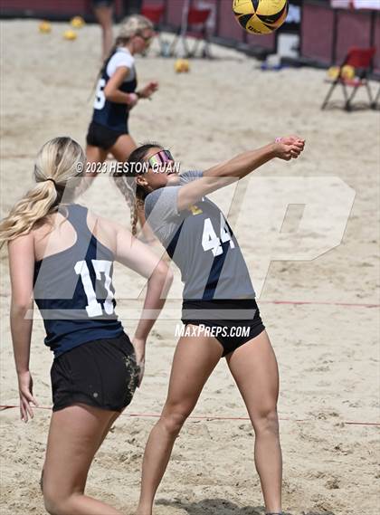 Thumbnail 2 in Crean Lutheran vs. Oaks Christian (CIF-SS D2 Semi-Final) photogallery.