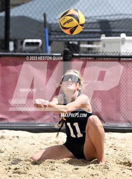Thumbnail 2 in Crean Lutheran vs. Oaks Christian (CIF-SS D2 Semi-Final) photogallery.