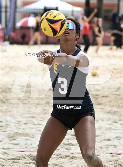 Thumbnail 2 in Crean Lutheran vs. Oaks Christian (CIF-SS D2 Semi-Final) photogallery.