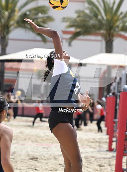 Thumbnail 2 in Crean Lutheran vs. Oaks Christian (CIF-SS D2 Semi-Final) photogallery.
