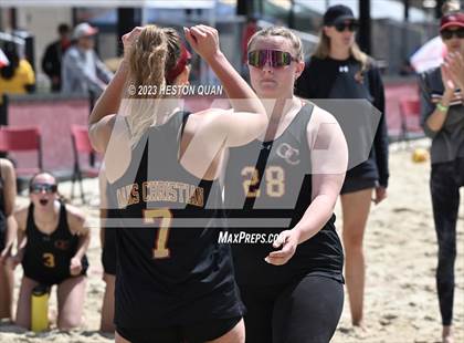 Thumbnail 2 in Crean Lutheran vs. Oaks Christian (CIF-SS D2 Semi-Final) photogallery.