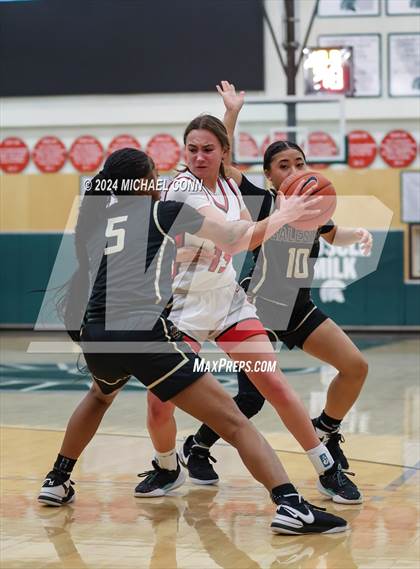 Thumbnail 1 in Redwood vs. Salesian College Preparatory (SI20 Showcase) photogallery.