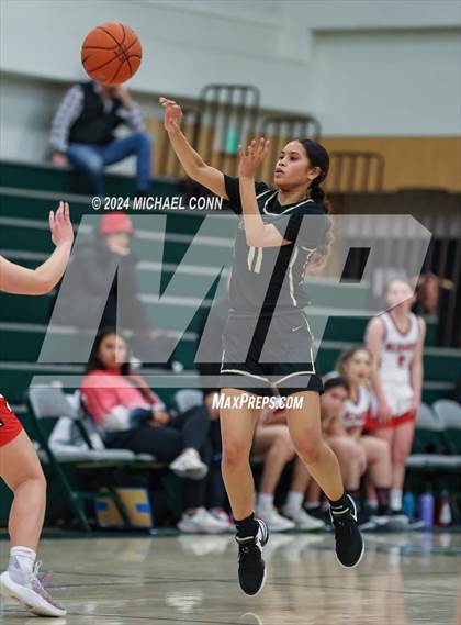 Thumbnail 1 in Redwood vs. Salesian College Preparatory (SI20 Showcase) photogallery.