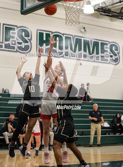 Thumbnail 2 in Redwood vs. Salesian College Preparatory (SI20 Showcase) photogallery.