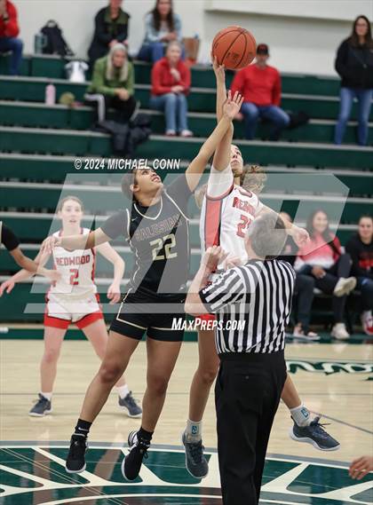 Thumbnail 1 in Redwood vs. Salesian College Preparatory (SI20 Showcase) photogallery.