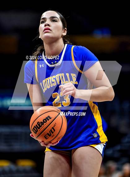 Thumbnail 3 in Notre Dame (SO) @ Louisville (Coastal Catholic Classic) photogallery.