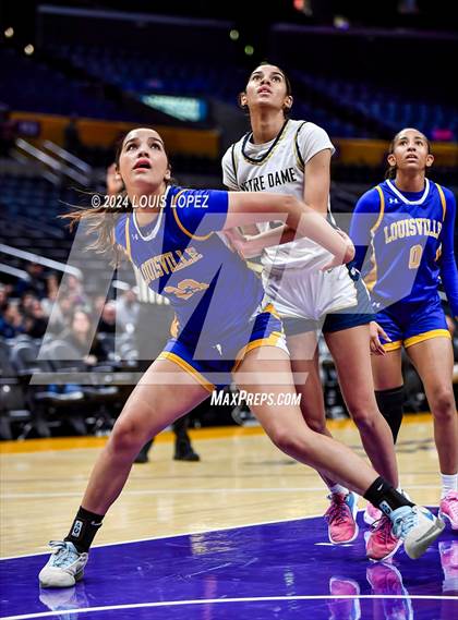 Thumbnail 2 in Notre Dame (SO) @ Louisville (Coastal Catholic Classic) photogallery.