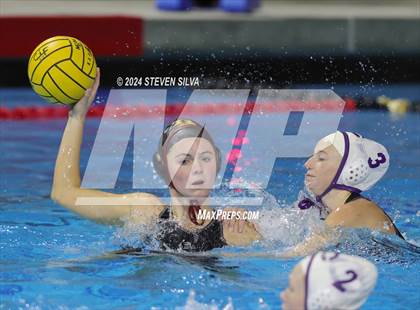 Thumbnail 3 in Bishop's vs. Carlsbad (CIF SDS Open Division Final) photogallery.