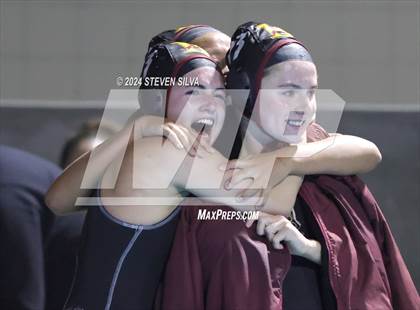 Thumbnail 2 in Bishop's vs. Carlsbad (CIF SDS Open Division Final) photogallery.