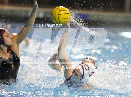 Thumbnail 2 in Bishop's vs. Carlsbad (CIF SDS Open Division Final) photogallery.