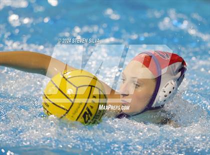 Thumbnail 3 in Bishop's vs. Carlsbad (CIF SDS Open Division Final) photogallery.