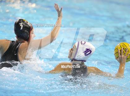 Thumbnail 3 in Bishop's vs. Carlsbad (CIF SDS Open Division Final) photogallery.
