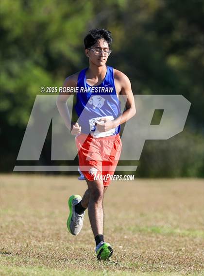 Thumbnail 3 in TAPPS 6A District 1 XC Championship photogallery.