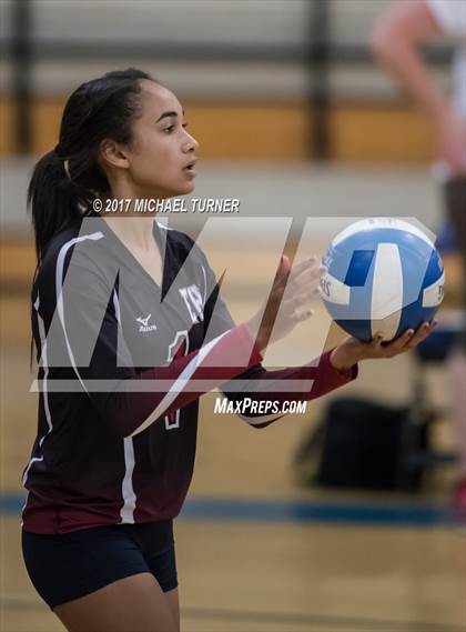 Thumbnail 3 in Etna vs. Anderson photogallery.