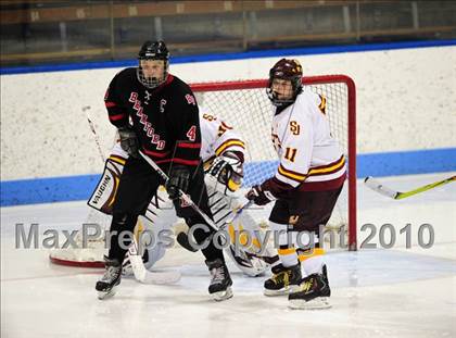 Thumbnail 1 in Branford vs. St. Joseph (CIAC Division 2 Semifinal) photogallery.