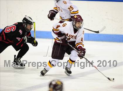 Thumbnail 2 in Branford vs. St. Joseph (CIAC Division 2 Semifinal) photogallery.