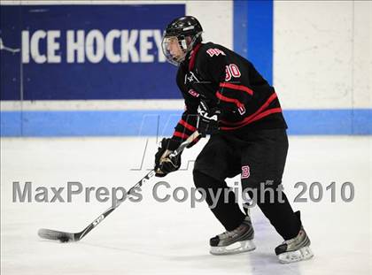 Thumbnail 3 in Branford vs. St. Joseph (CIAC Division 2 Semifinal) photogallery.